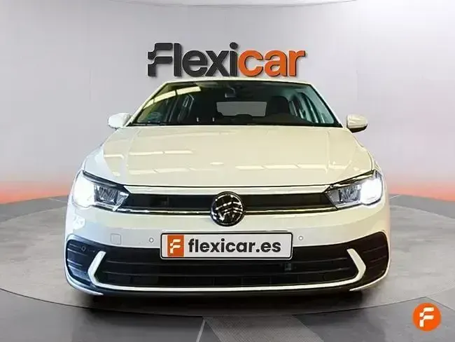 Usado VW Polo Life 95 CV (69 kW) 2023 Blanco Utilitario