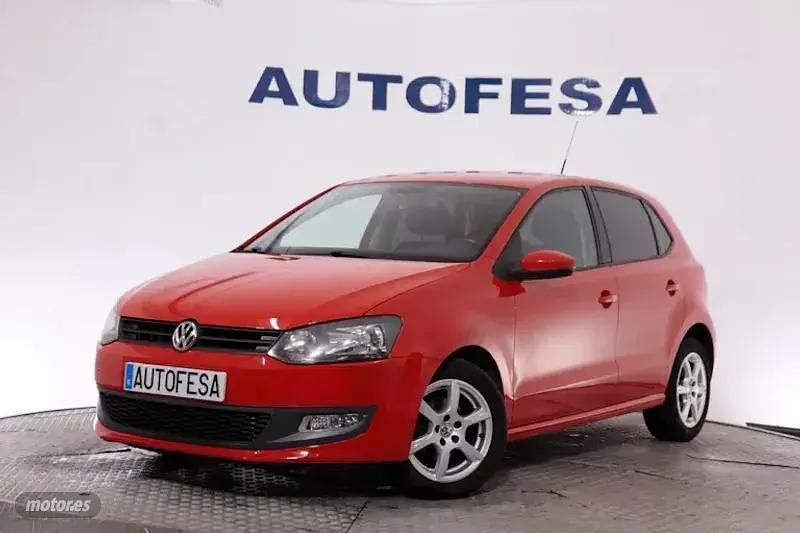 Rojo Usado 2013 VW Polo Berlina | 8250 € (Precio justo) - Imagen 1/4
