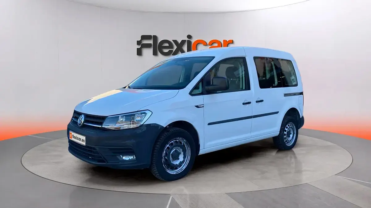 Usado VW Caddy Trendline 122 CV (89 kW) 2020 Blanco Monovolumen
