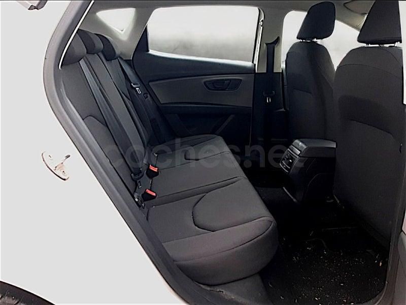 Usado Seat Leon Reference 115 CV (84 kW) 2019 Blanco Berlina