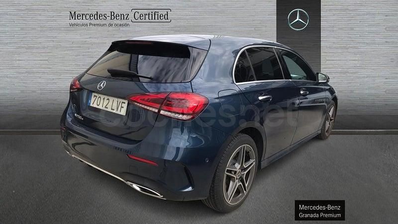 Usado Mercedes A250 AMG line 218 CV (160 kW) 2021 Azul denim Berlina