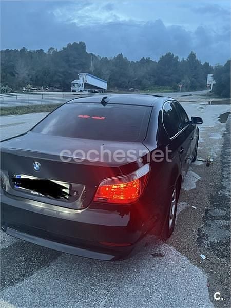Usado BMW 525 177 CV (130 kW) 2006 Negro Berlina