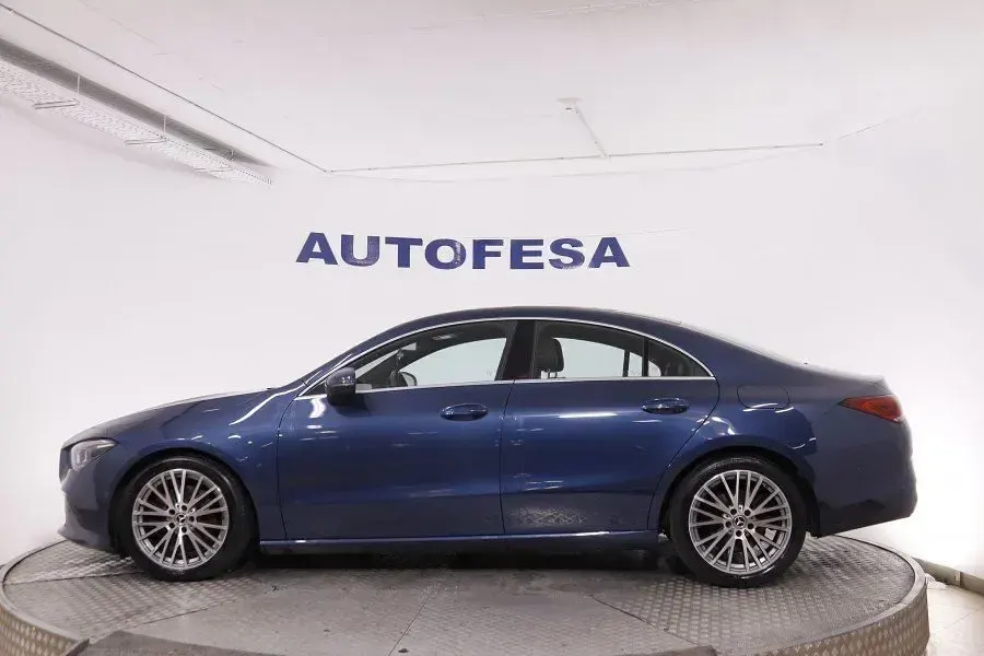 Usado Mercedes CLA220 190 CV (139 kW) 2022 Azul Berlina
