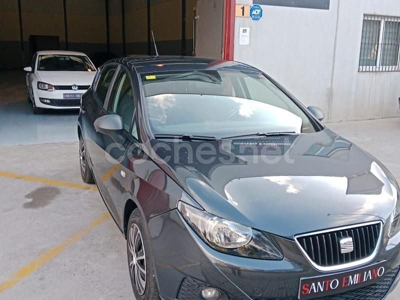 Negro Usado 2010 Seat Ibiza Reference Berlina | 7450 € (Precio justo) - Imagen 1/4