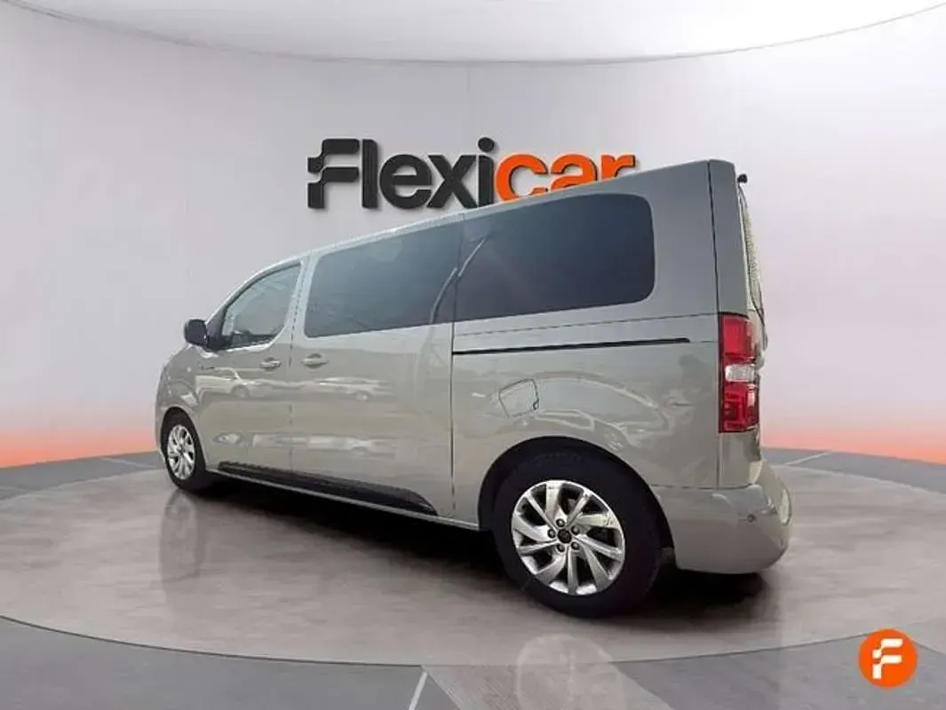 Usado Citroën Spacetourer Rip Curl 150 CV (110 kW) 2019 Beige Monovolumen