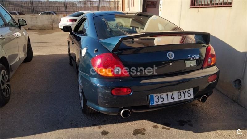 Azul Usado 2002 Hyundai Coupé Coupe | 4000 € (Un poco caro) - Imagen 1/4