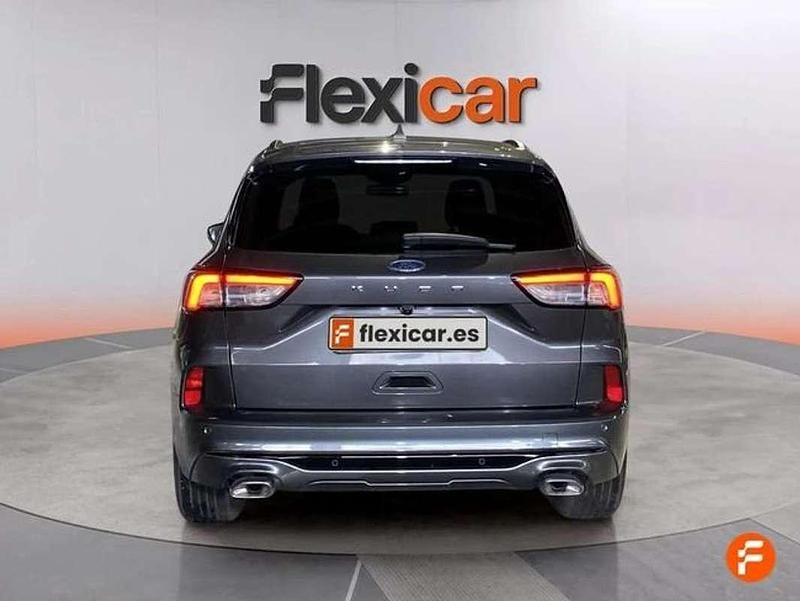 Usado Ford Kuga ST-Line 120 CV (88 kW) 2024 Gris SUV