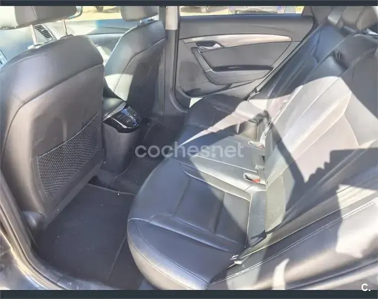 Usado Hyundai i40 GLS 136 CV (100 kW) 2012 Gris / plata Familiar