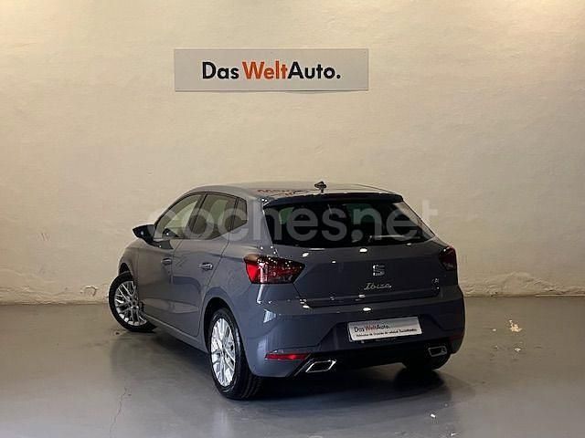 Nuevo Seat Ibiza FR 115 CV (84 kW) 2025 Gris / plata Berlina