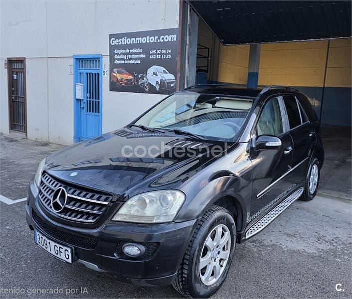 Usado Mercedes ML320 224 CV (164 kW) 2008 Negro SUV