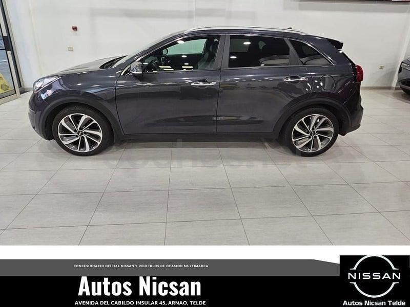 Usado Kia Niro 141 CV (103 kW) 2019 Gris / plata SUV