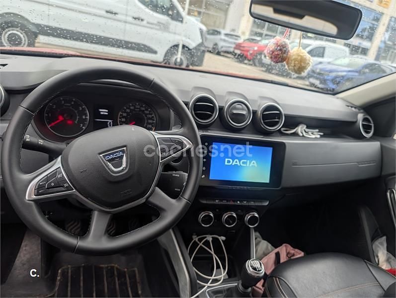 Usado Dacia Duster Prestige 100 CV (73 kW) 2022 Naranja SUV