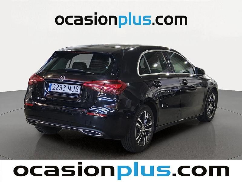 Begagnad Mercedes A200 Advanced 150 HK (110 kW) 2023 Svart Halvkombi