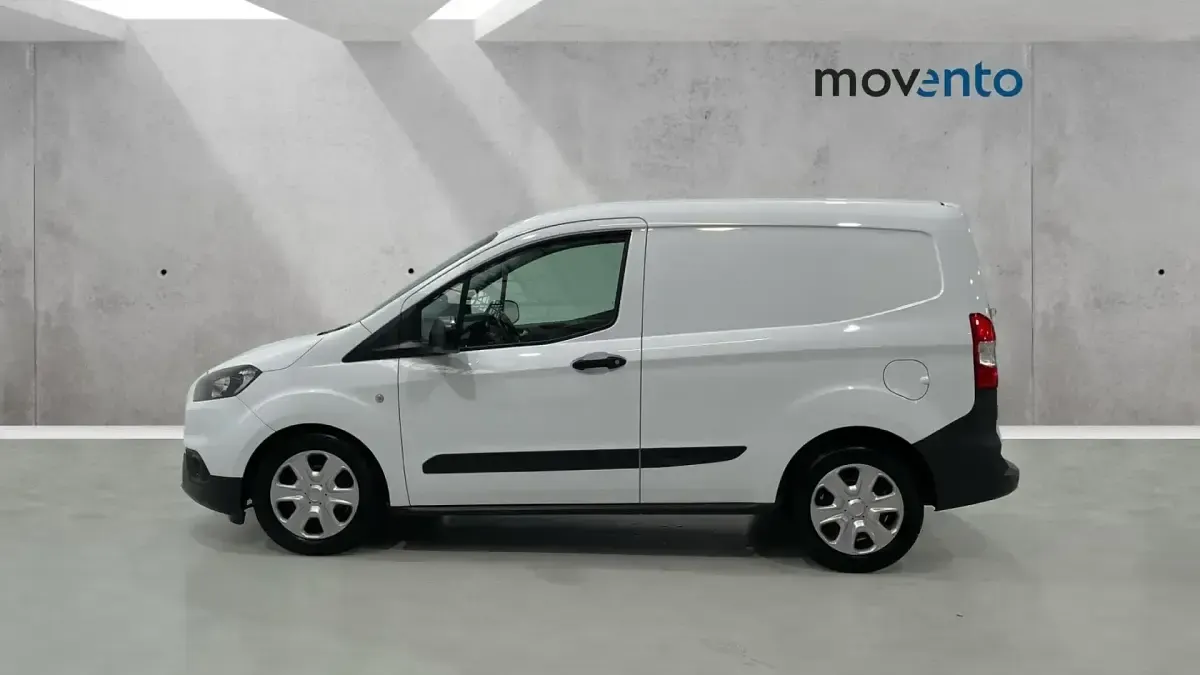 Usado Ford Transit Trend 75 CV (55 kW) 2021 Blanco Utilitario