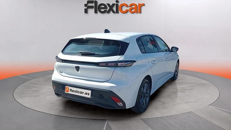 Usado Peugeot 308 Allure 131 CV (96 kW) 2022 Blanco Berlina