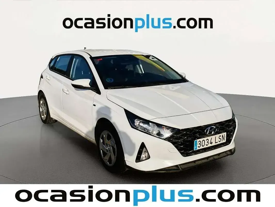 Usado Hyundai i20 101 CV (74 kW) 2021 Blanco Utilitario