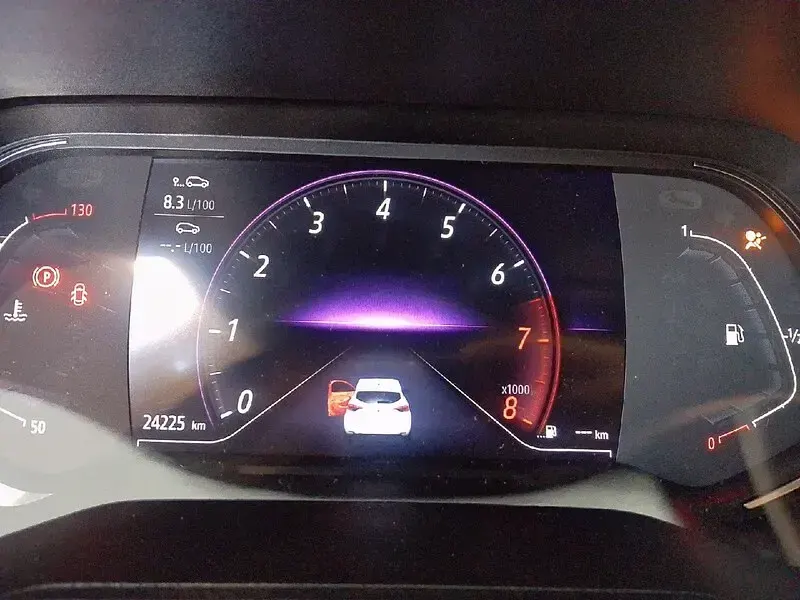 Usado Renault Clio V Zen 130 CV (95 kW) 2020 Blanco Berlina