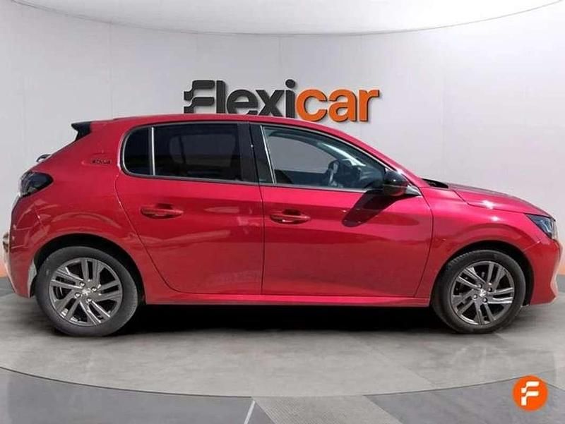 Usado Peugeot 208 Active 68 CV (50 kW) 2022 Rojo Utilitario