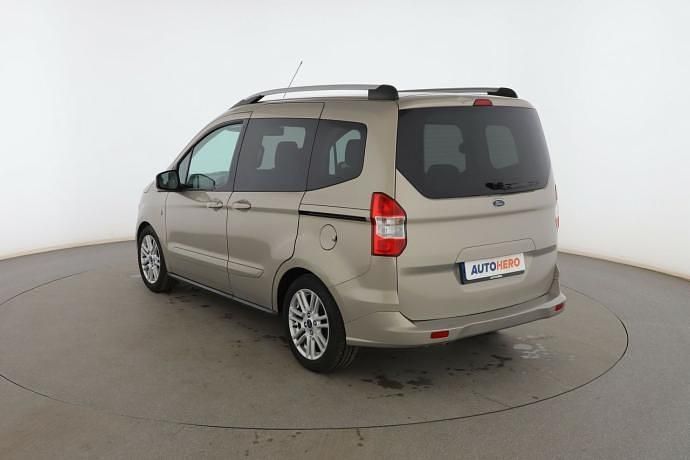 Usado Ford Tourneo Titanium 95 CV (69 kW) 2015