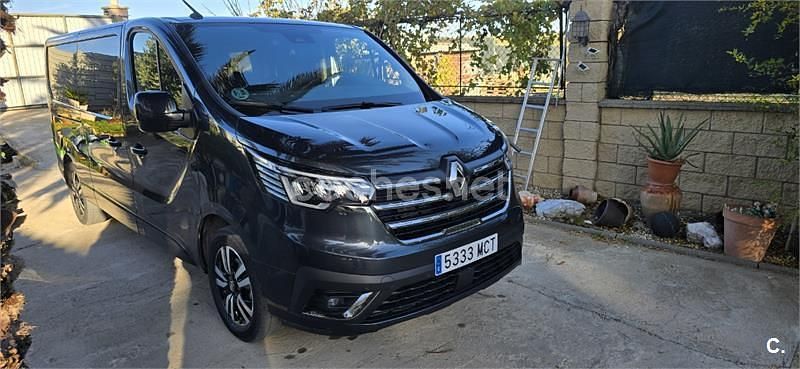 Gris / plata Usado 2022 Renault Trafic Monovolumen | 39.300 € - Imagen 1/4