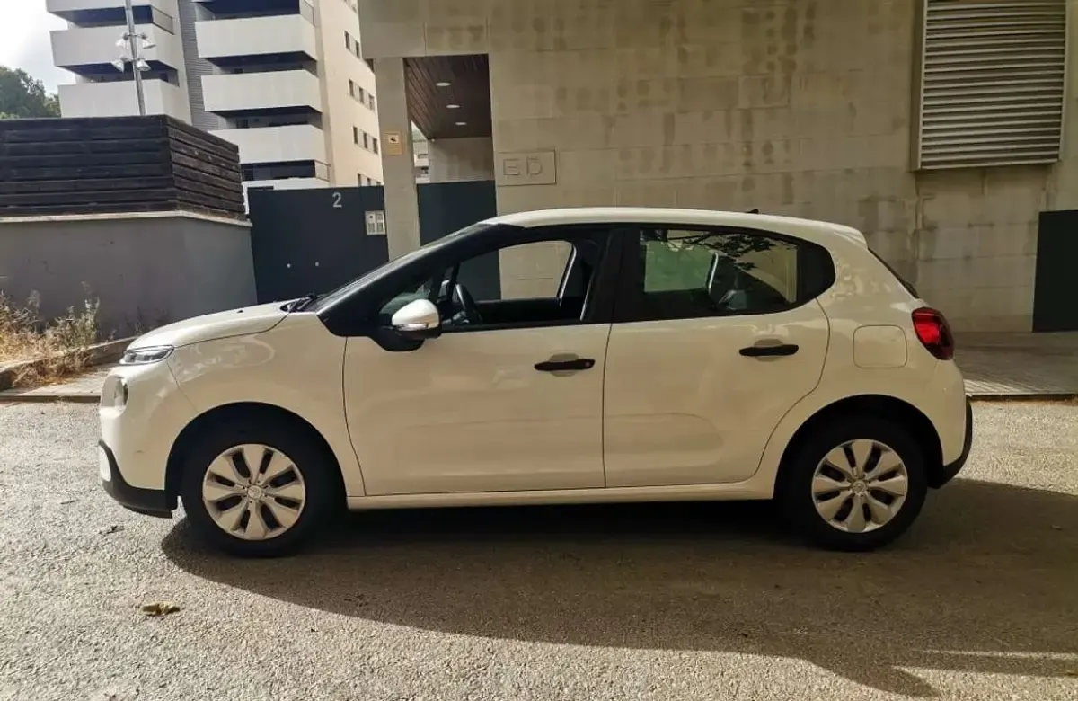 Usado Citroën C3 Business Class 99 CV (72 kW) 2020 Blanco Utilitario
