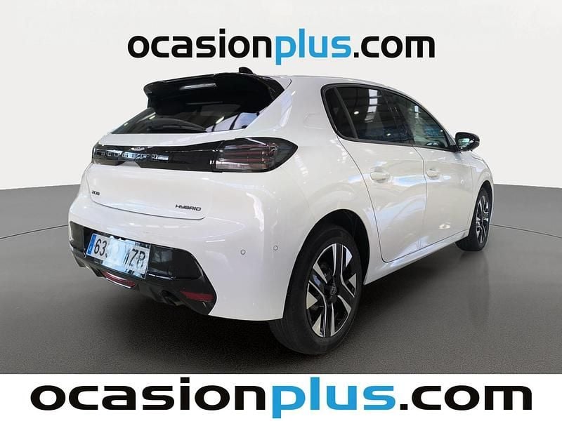 Usado Peugeot 208 Allure 100 CV (73 kW) 2025 Blanco Utilitario