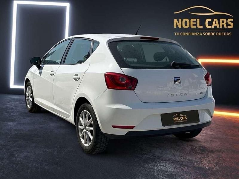 Usado Seat Ibiza ST CONNECT 90 CV (66 kW) 2017 Blanco Familiar