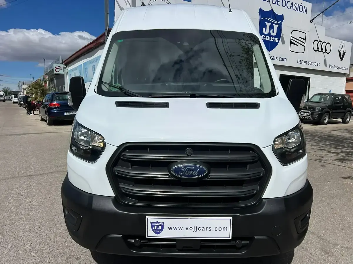 Usado Ford Transit Trend 130 CV (95 kW) 2023 Blanco Van