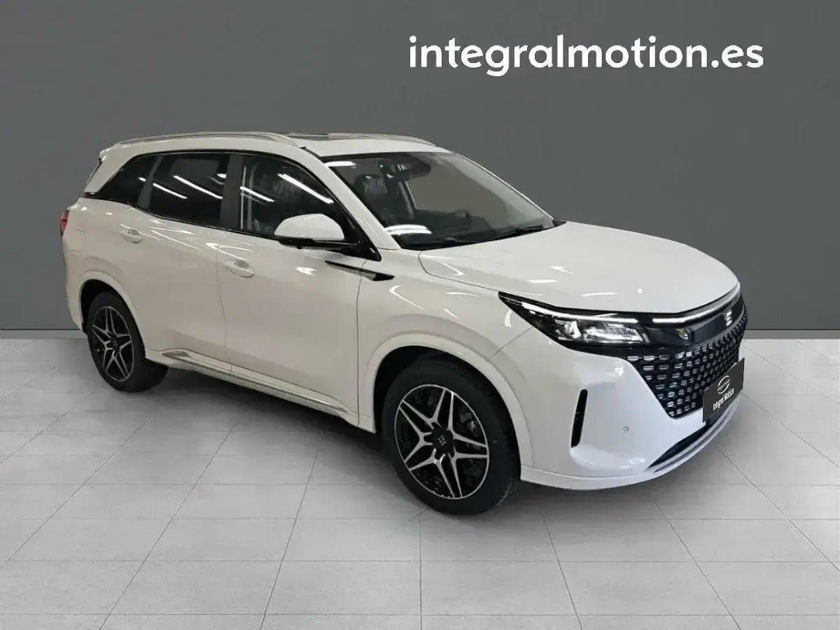 Nuevo DFSK E5 217 CV (159 kW) 2025 Blanco SUV
