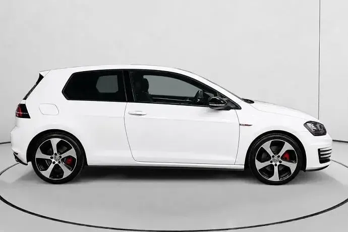 Usado VW Golf VII GTI 220 CV (161 kW) 2016 Utilitario