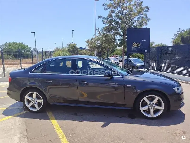 Usado Audi A4 S-Line 150 CV (110 kW) 2015 Negro Berlina