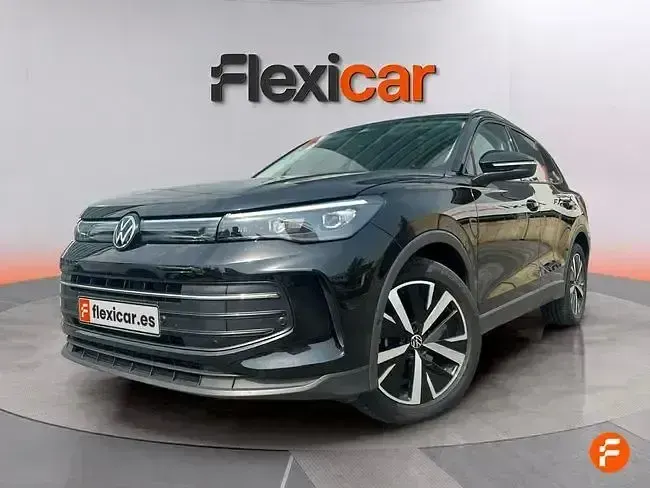 Usado VW Tiguan Life 150 CV (110 kW) 2025 Negro SUV