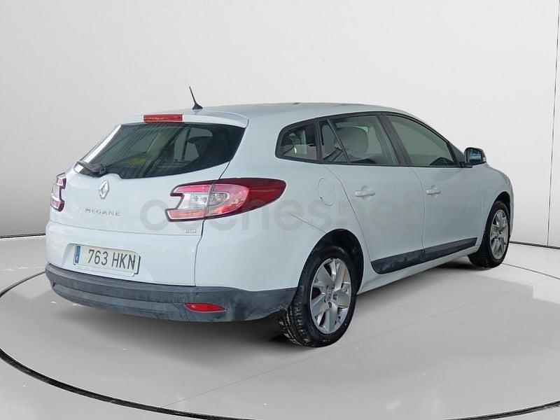 Usado Renault Mégane 90 CV (66 kW) 2012 Blanco Berlina