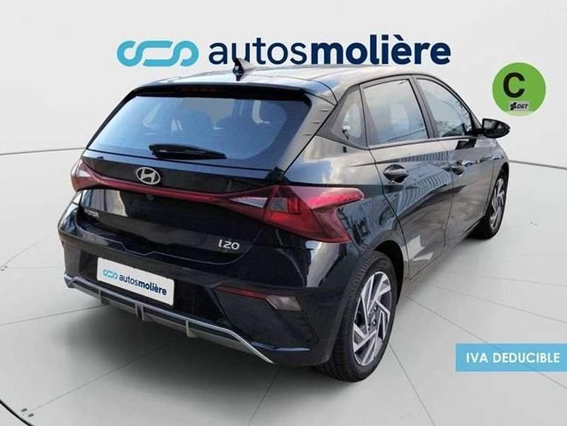 Usado Hyundai i20 101 CV (74 kW) 2024 Negro Utilitario