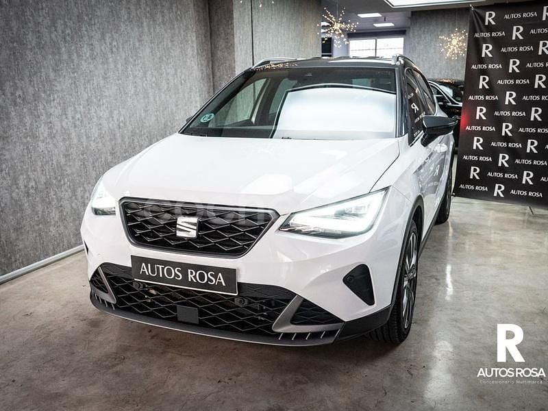 Blanco Usado 2025 Seat Arona FR SUV | 20.700 € (Un poco caro) - Imagen 1/4