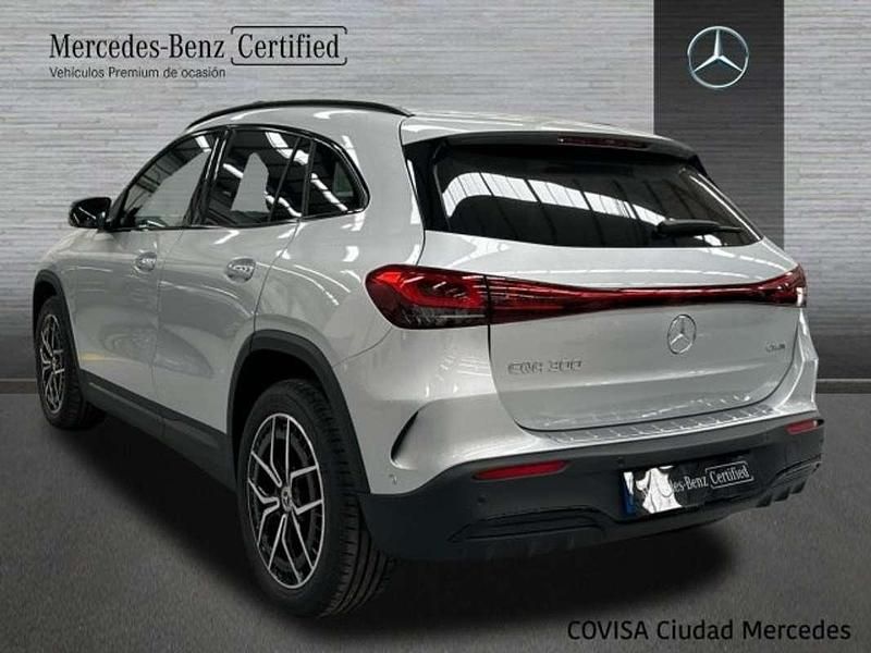 Usado Mercedes EQA300 167 kW (228 CV) 2023 SUV