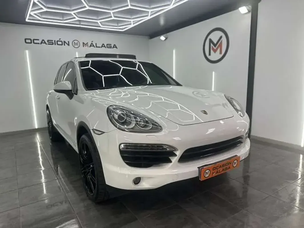 Usado Porsche Cayenne Platinum Edition 245 CV (180 kW) 2013 Blanco SUV