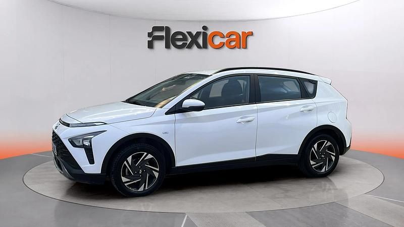 Usado Hyundai Bayon 101 CV (74 kW) 2023 Blanco SUV