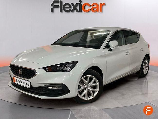 Usado Seat Leon Style 116 CV (85 kW) 2025 Blanco