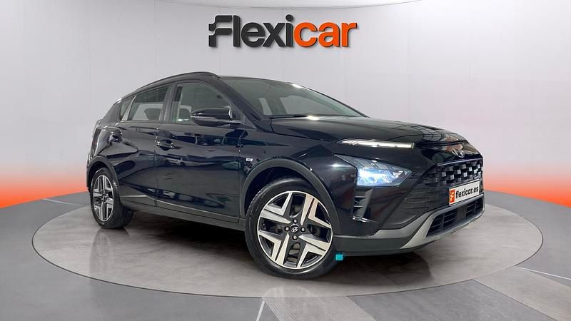 Usado Hyundai Bayon 101 HP (74 kW) 2022 Azul SUV