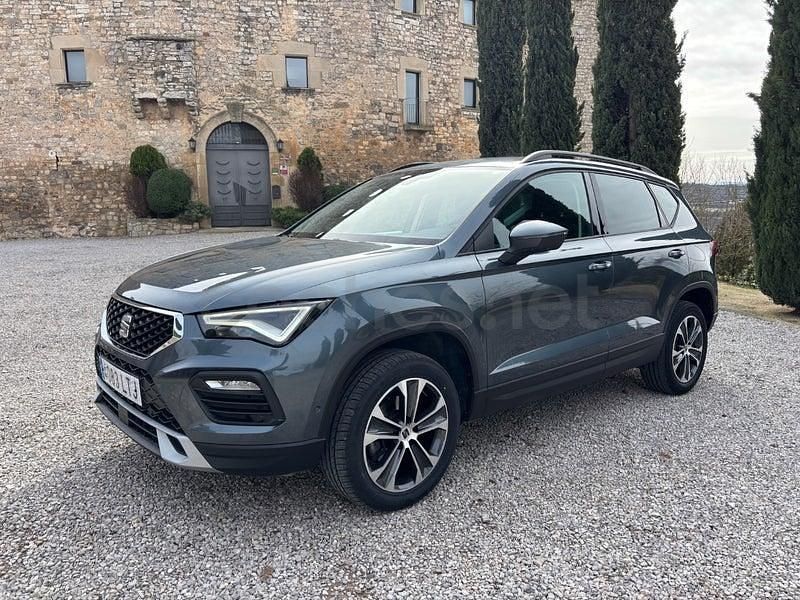 Usado Seat Ateca Style 150 CV (110 kW) 2021 Gris / plata SUV