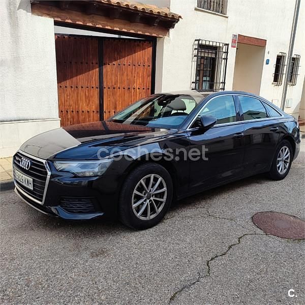 Usado Audi A6 231 CV (169 kW) 2019 Azul Berlina