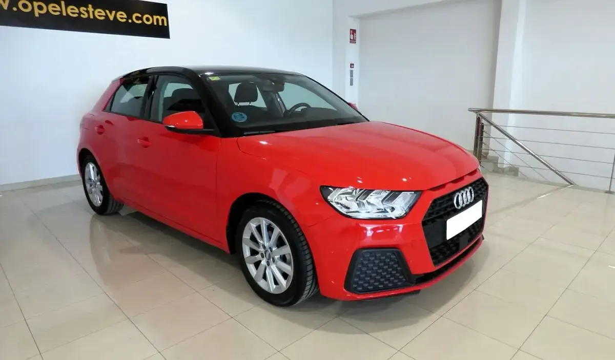 Usado Audi A1 Sportback Advanced Plus 95 CV (69 kW) 2020 Rojo Utilitario