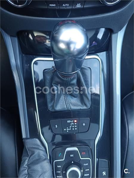 Usado Peugeot 508 SW Active 163 CV (119 kW) 2012 Negro Familiar