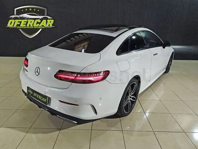 Usado Mercedes E350 286 CV (210 kW) 2020 Blanco Coupe