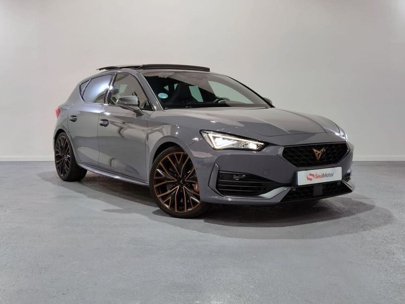 Gris / plata Usado 2021 Cupra Leon VZ Berlina | 35.890 € (Caro) - Imagen 1/4