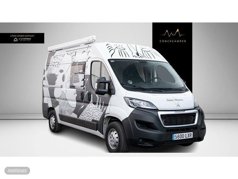Blanco Usado 2022 Peugeot Boxer Van | 47.100 € - Imagen 1/4