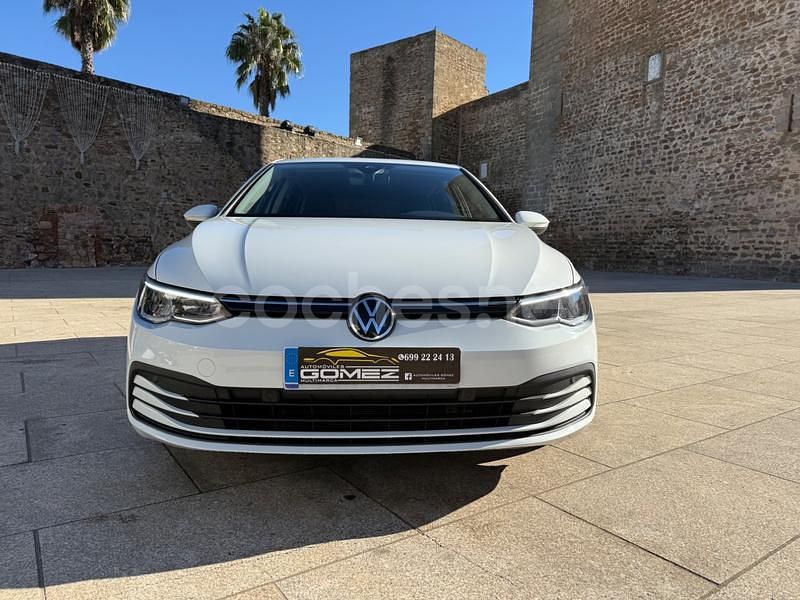 Usado VW Golf VIII Life 115 CV (84 kW) 2021 Blanco Berlina