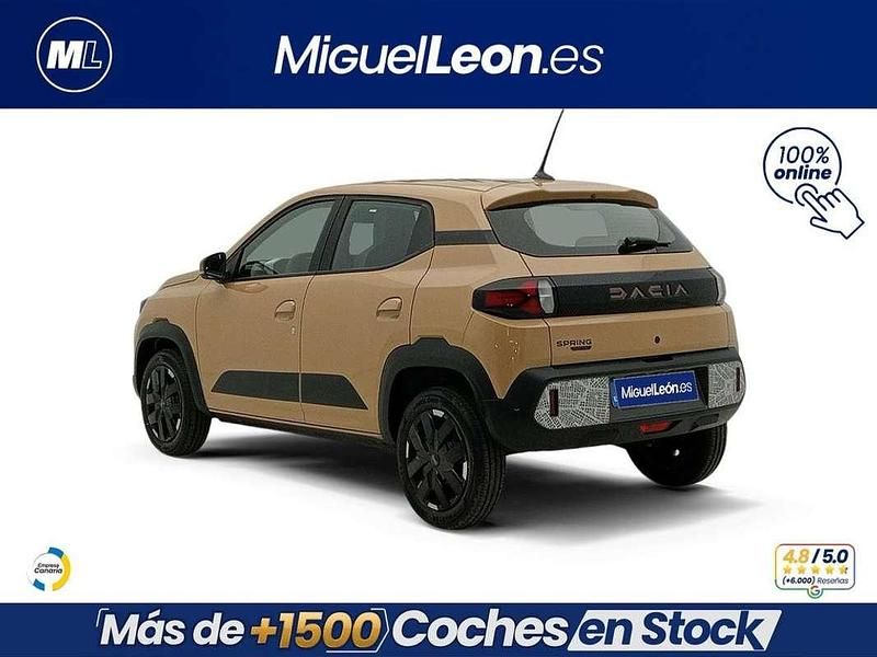 Usado Dacia Spring Expression 33 kW (45 CV) 2025 Beige Utilitario