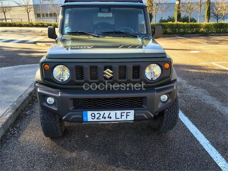 Usado Suzuki Jimny 102 CV (75 kW) 2020 Verde SUV